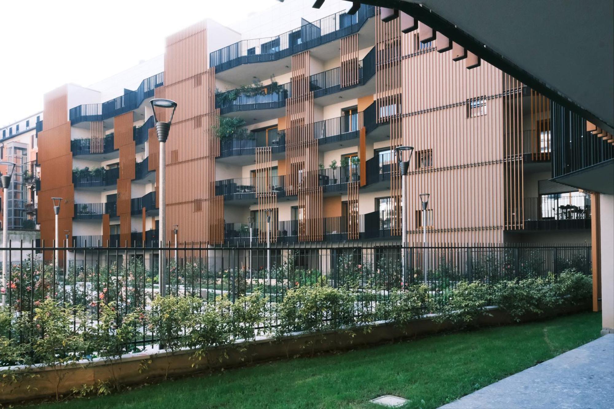 Comecasa Modern Terraced & Palestra Apartment 米兰 外观 照片